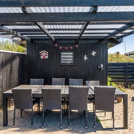 Antero - 600m From The Sea By Interhome בית נופש